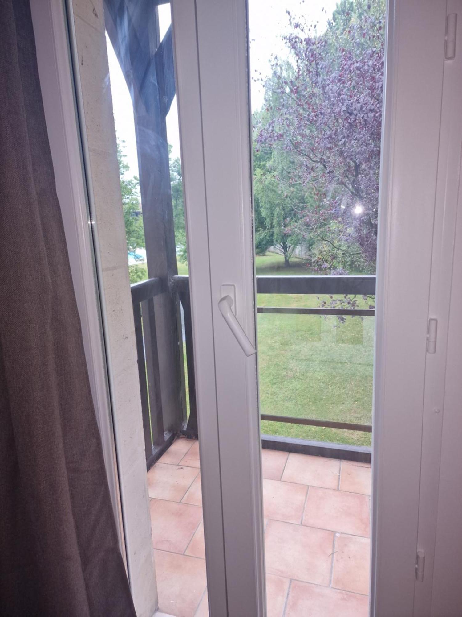 Appart 2 Chambres Piscine Chez Rox - Residence Du Golf ドーヴィル エクステリア 写真